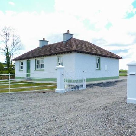 Woodview Cottage พอร์ตลอยส์ ภายนอก รูปภาพ